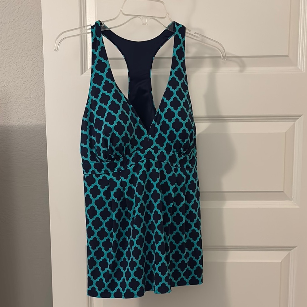 Lands End Aqua Navy Tankini top SZ 12 geometric shapes halter top style vacation